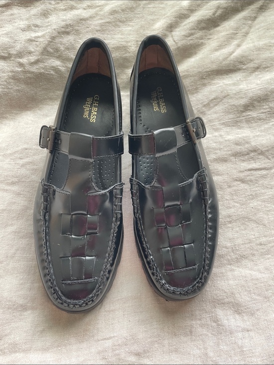 G.H. Bass & Co. Shoes - G.H. Bass Co Fisherman Mary Jane Weejuns women’s black leather size 8 loafers
